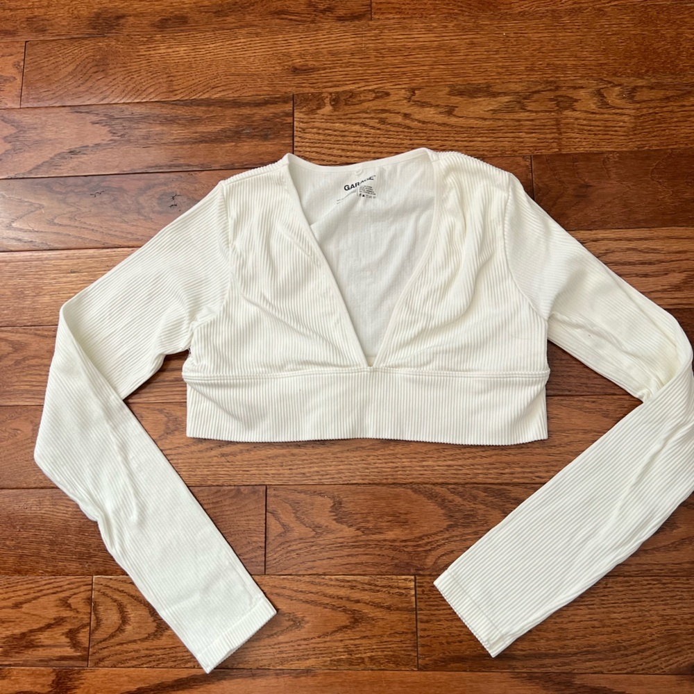 Garage Off -White Long Sleeve Crop-Top Sz M